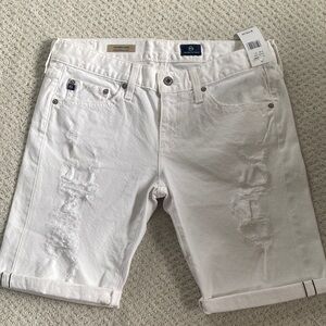 New AG women’s Nikki White Distressed Denim Shorts, size 27